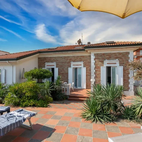 villa-esterno-1.jpg